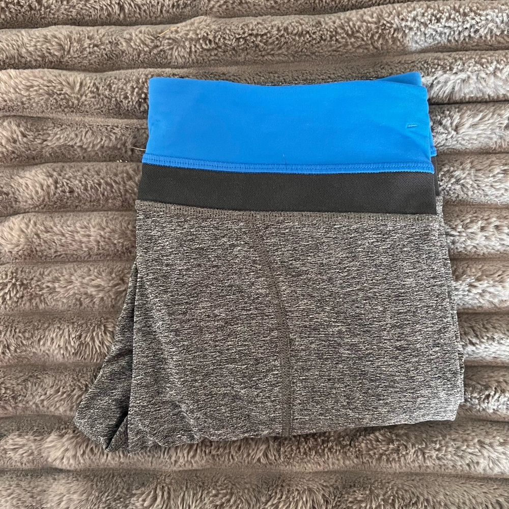Lululemon Train Times space dye. So comfy!